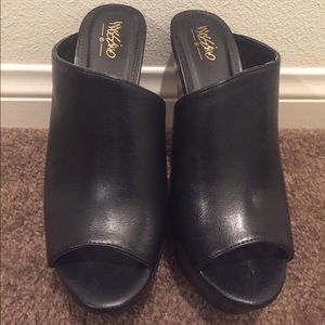 Mossimo Black Heels Size 8.5